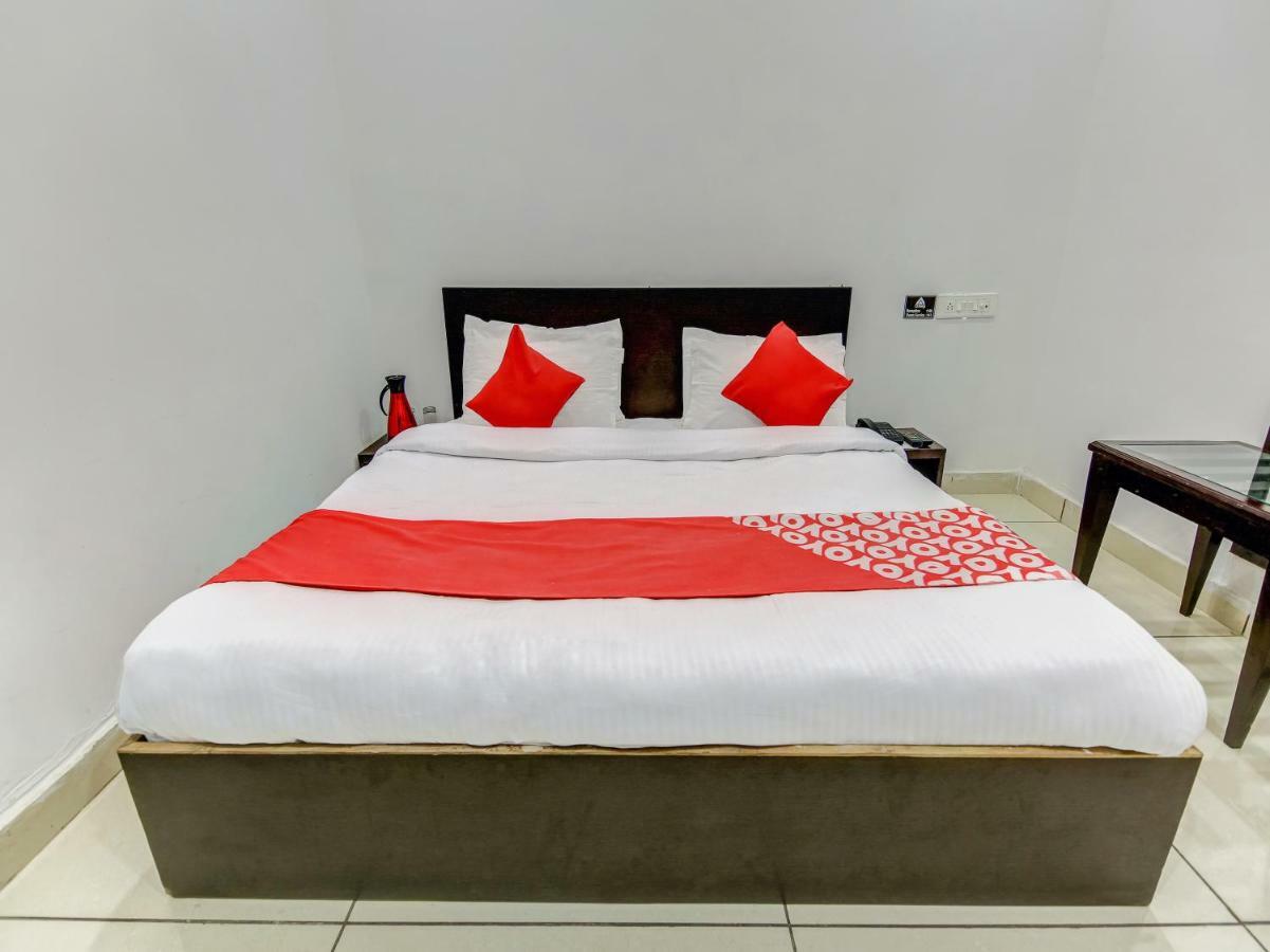 Oyo 27999 Hotel Deep Sirsa Zewnętrze zdjęcie