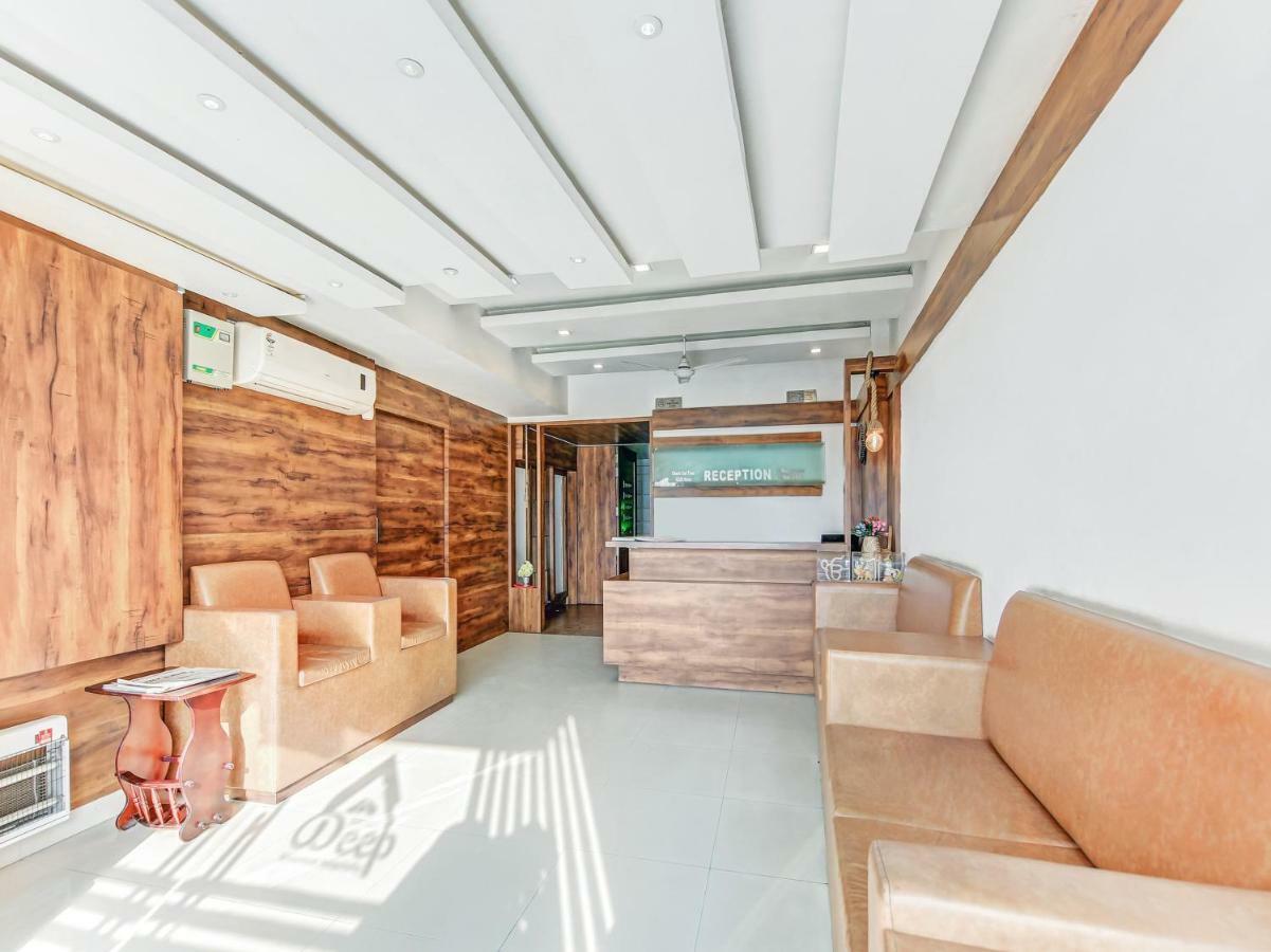 Oyo 27999 Hotel Deep Sirsa Zewnętrze zdjęcie